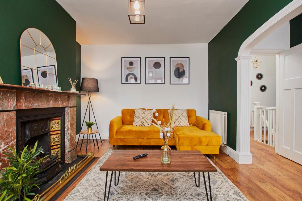 גטשהד Stylish 2 Bedroom Flat - Close To Newcastle City Centre מראה חיצוני תמונה