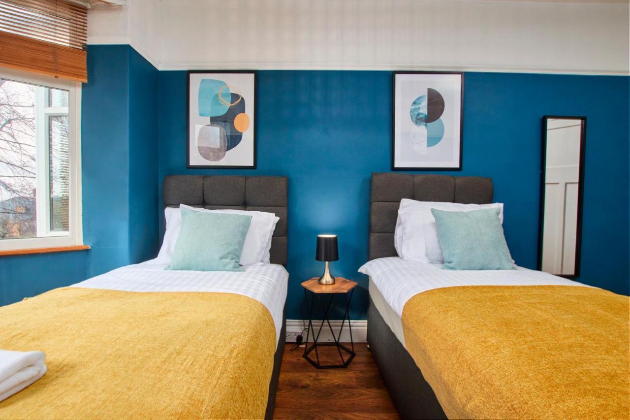 גטשהד Stylish 2 Bedroom Flat - Close To Newcastle City Centre מראה חיצוני תמונה