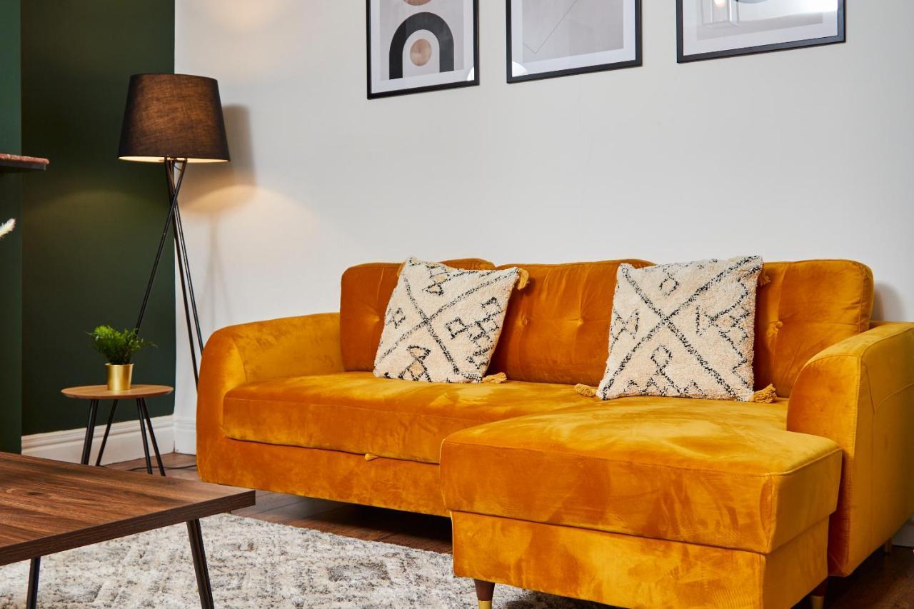 גטשהד Stylish 2 Bedroom Flat - Close To Newcastle City Centre מראה חיצוני תמונה